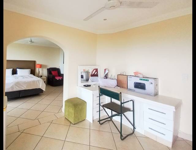 4 BEDROOM APARTMENT FOR SALE IN SHELLY BEACH